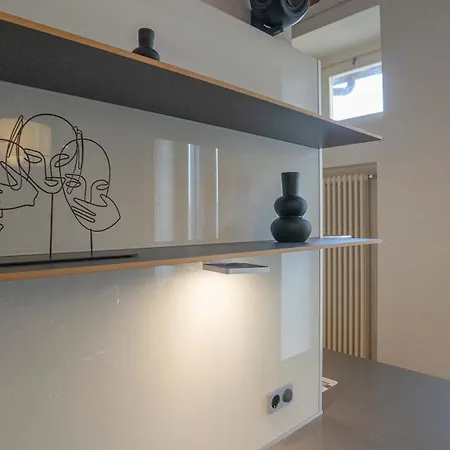 Easytopstay - Piazza Venezia View Charming Rom