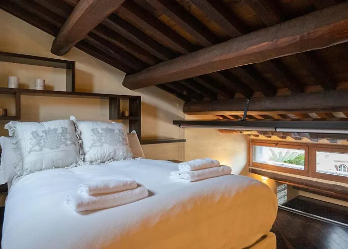 Apartman Easytopstay - Piazza Venezia View Charming