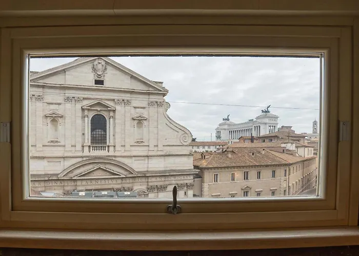 Apartman Easytopstay - Piazza Venezia View Charming Róma