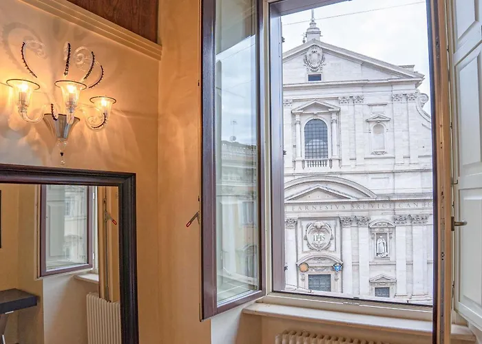 Easytopstay - Piazza Venezia View Charming Apartman