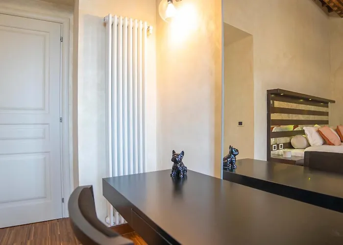 Easytopstay - Piazza Venezia View Charming Apartman *
