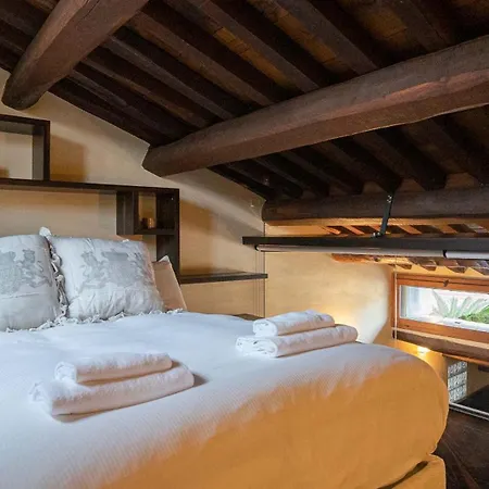 아파트 Easytopstay - Piazza Venezia View Charming
