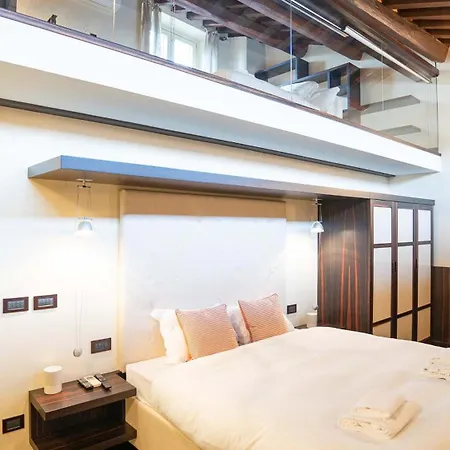 Easytopstay - Piazza Venezia View Charming 로마