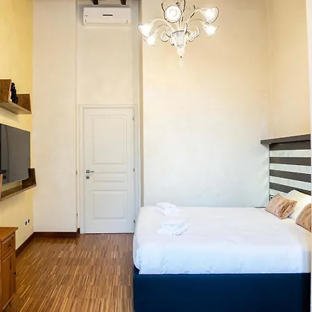 Easytopstay - Piazza Venezia View Charming *