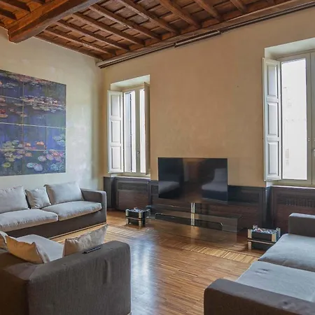 Easytopstay - Piazza Venezia View Charming 아파트